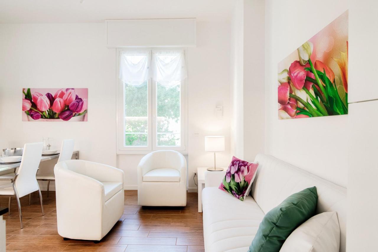 White Loft Como Central - The House Of Travelers Экстерьер фото
